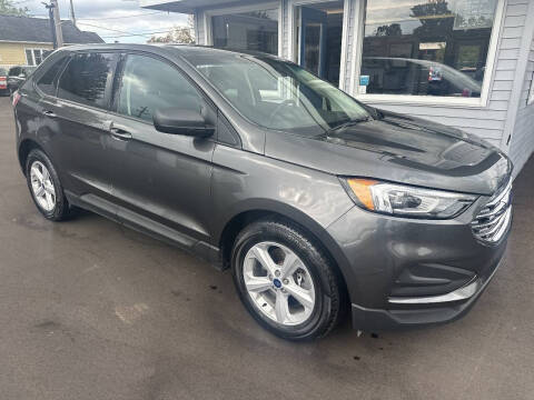 2020 Ford Edge SE