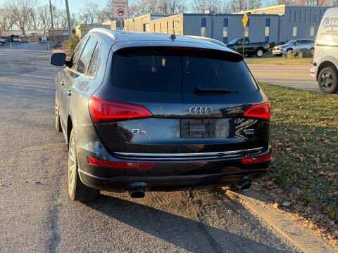 2017 Audi Q5 2.0T quattro Premium