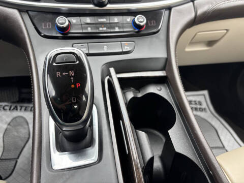 2017 Buick LaCrosse Essence