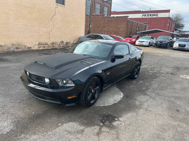 2010 Ford Mustang GT Premium's photo