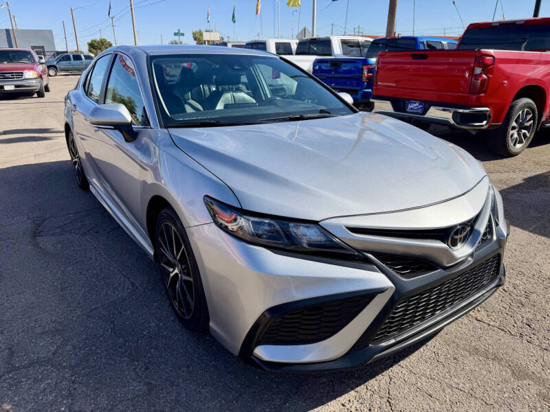 2024 Toyota Camry SE