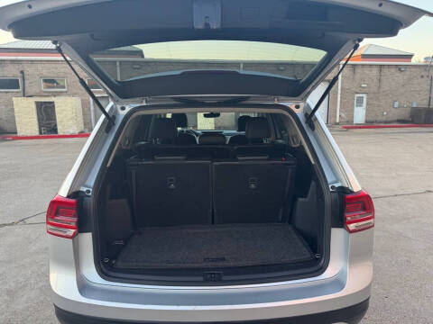 2018 Volkswagen Atlas V6 SE