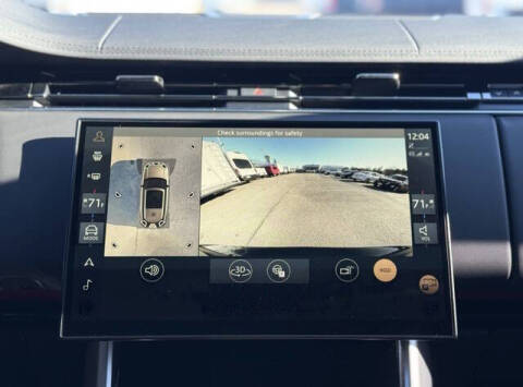 2024 Land Rover Range Rover P400 SE LWB