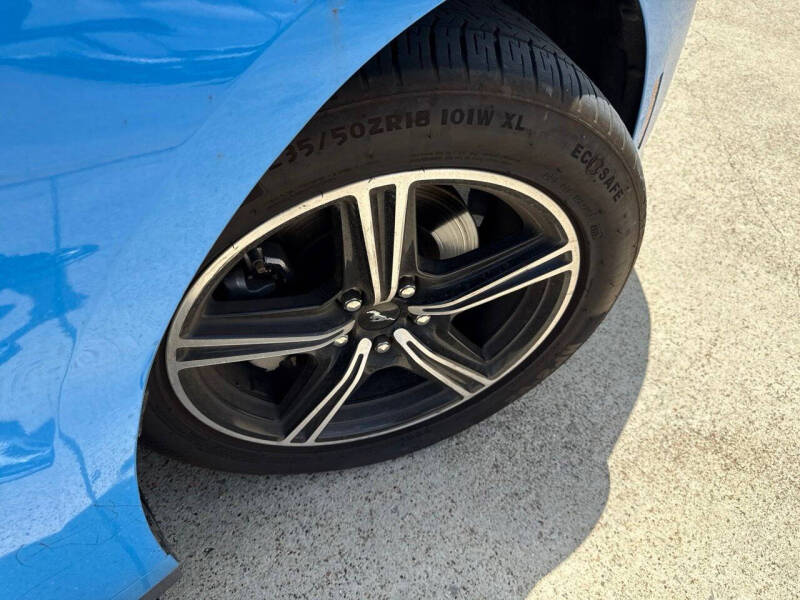 2024 Ford Mustang EcoBoost Premium