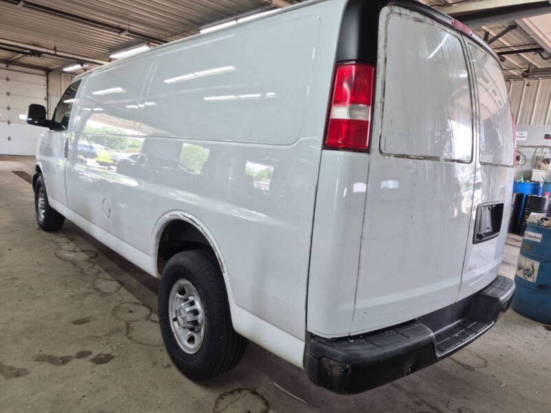 2017 Chevrolet Express 3500