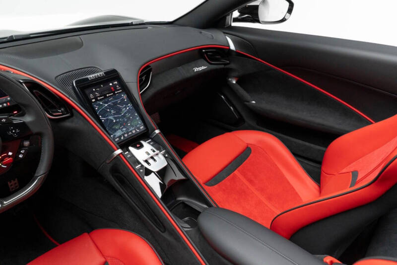 2025 Ferrari Roma Spider