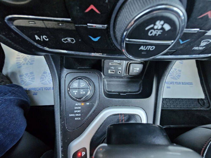 2015 Jeep Cherokee Trailhawk