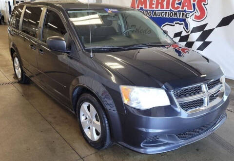 2013 Dodge Grand Caravan for sale at The Bengal Auto Sales LLC in Hamtramck MI