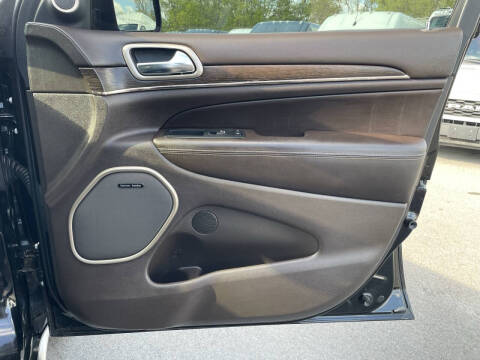 2017 Jeep Grand Cherokee Summit