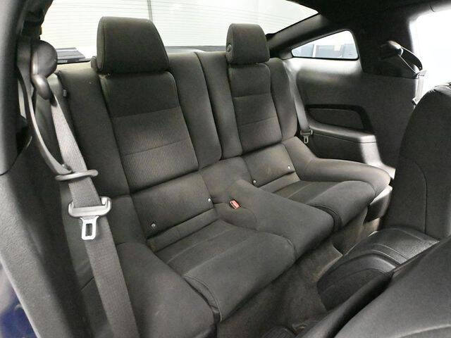 2012 Ford Mustang V6