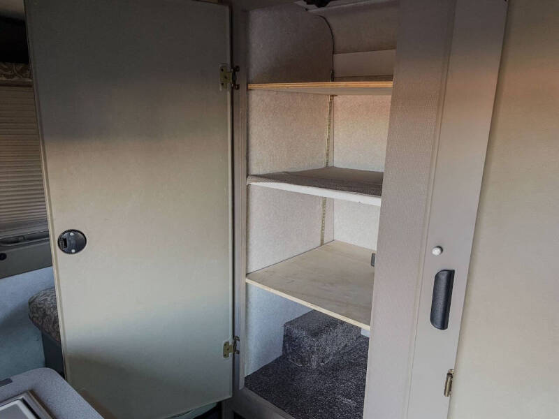 1996 Volkswagen EuroVan