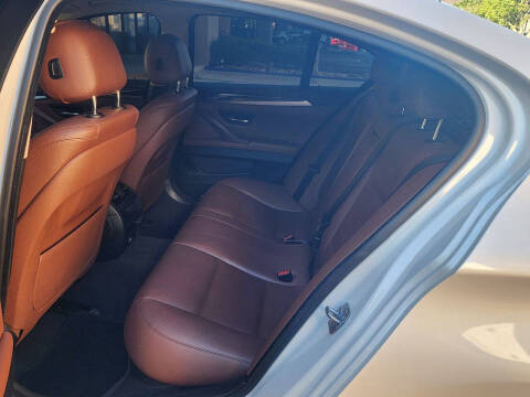 2014 BMW 5 Series 528i