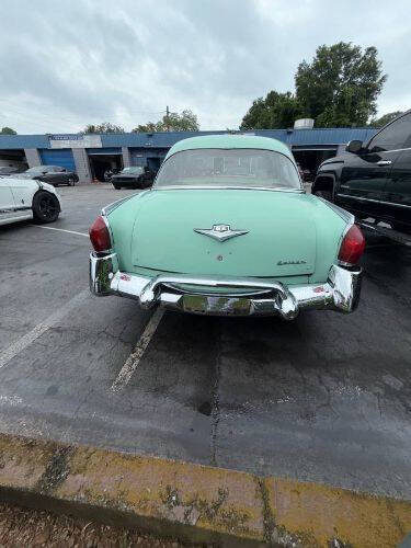 1953 Kaiser Manhattan