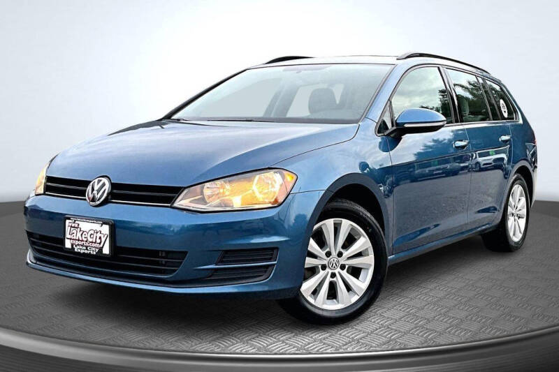 2017 Volkswagen Golf SportWagen S