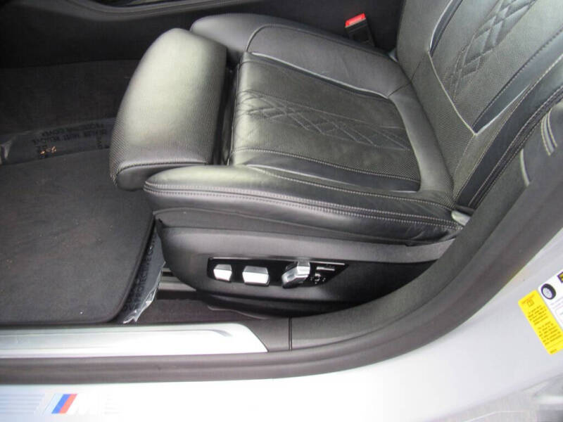 2019 BMW 7 Series 740i