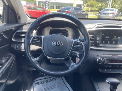 2019 Kia Sorento LX