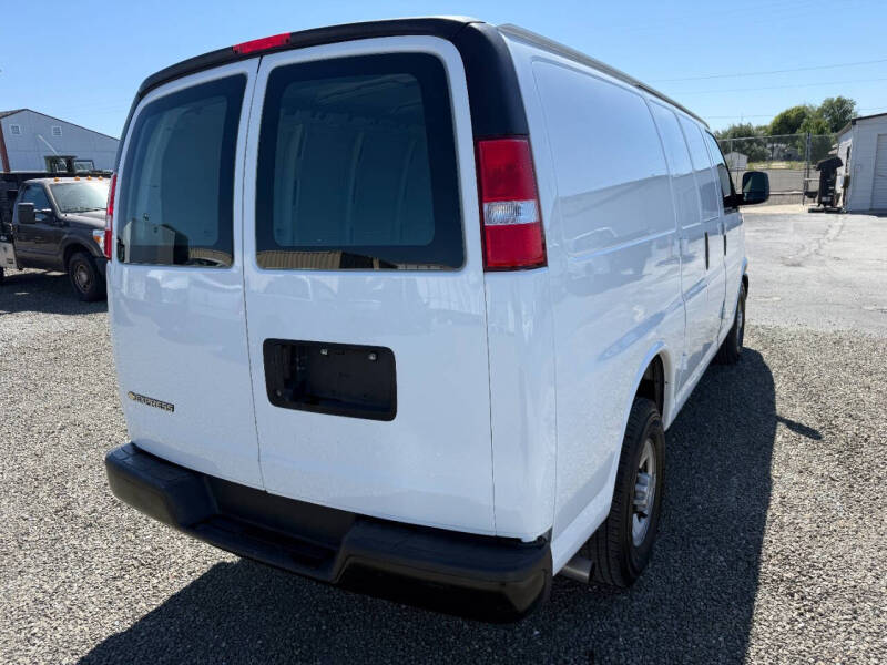 2018 Chevrolet Express 2500