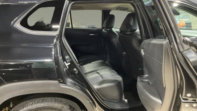 2022 Toyota Corolla Cross XLE