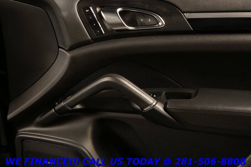 2017 Porsche Cayenne S