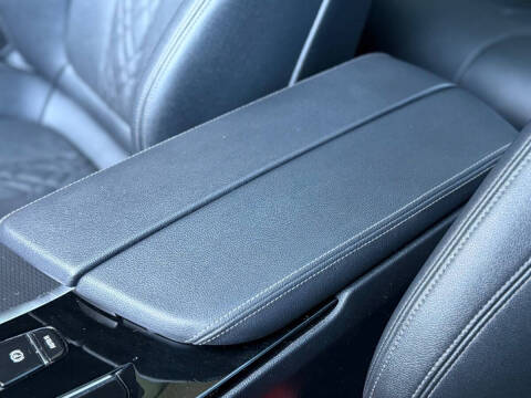 2022 BMW 5 Series 530i