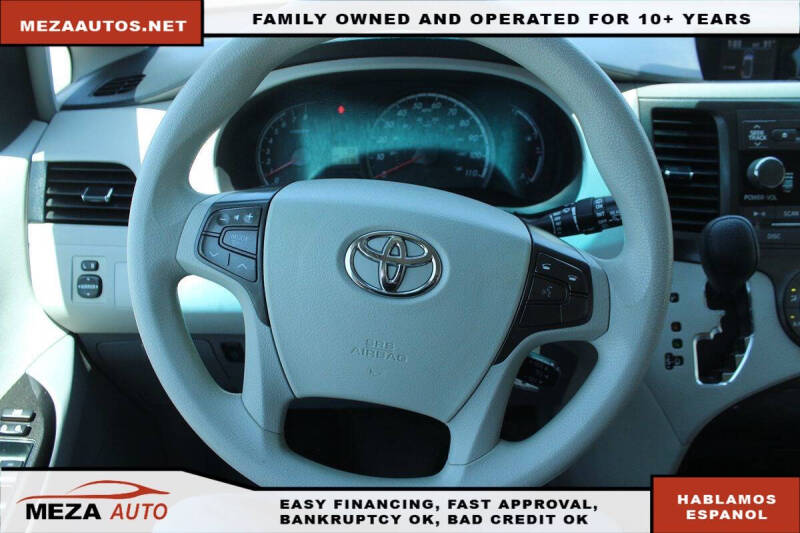 2012 Toyota Sienna
