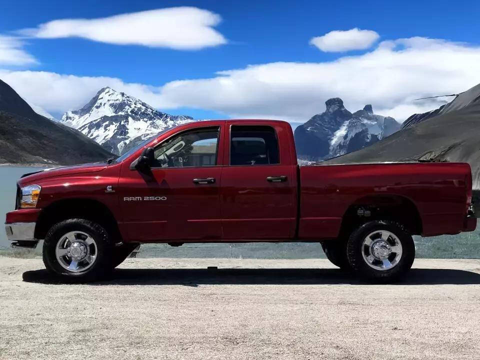 2006 Dodge Ram 2500 for sale at Best Buy Motors in Signal Hill, CA