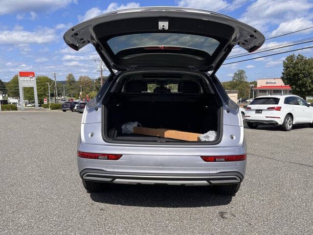 2023 Audi Q5 quattro Premium Plus 40 TFSI