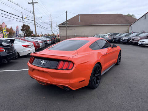 2016 Ford Mustang V6