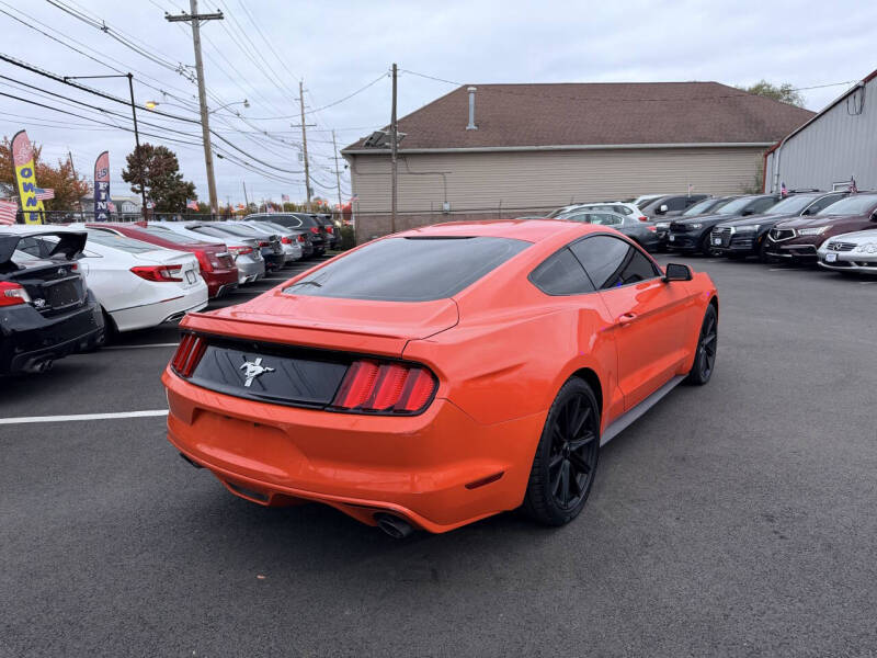 2016 Ford Mustang V6