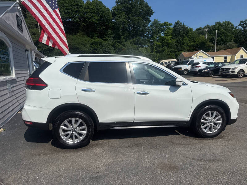 2017 Nissan Rogue SV