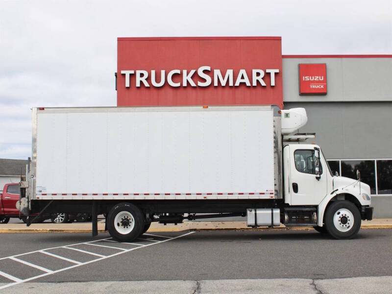 2018 Freightliner M2 106