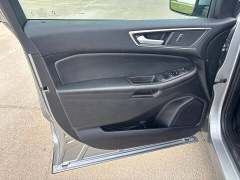 2023 Ford Edge