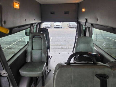 2009 Ford E-Series E-350 SD