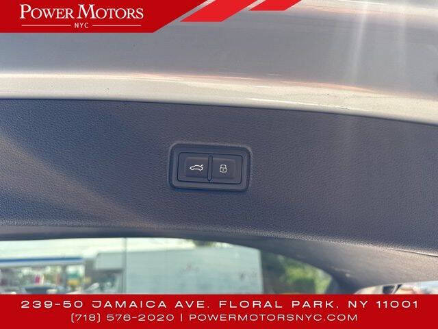 2023 Audi Q7 quattro Premium Plus 55 TFSI