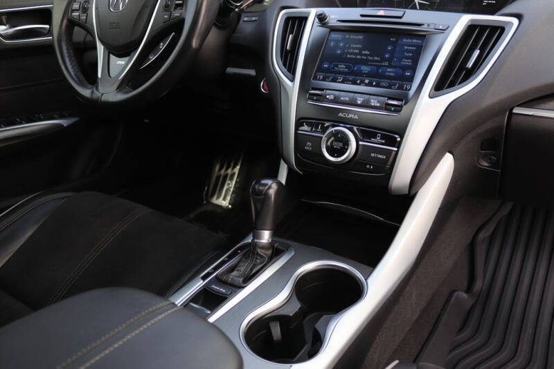 2020 Acura TLX