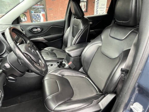 2019 Jeep Cherokee Latitude Plus