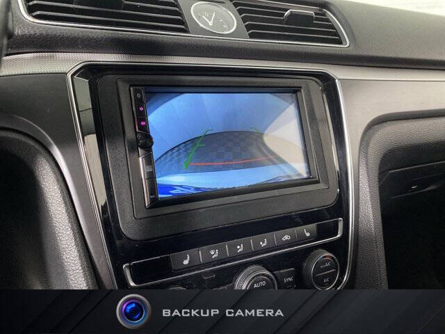 2017 Volkswagen Passat 1.8T R-Line