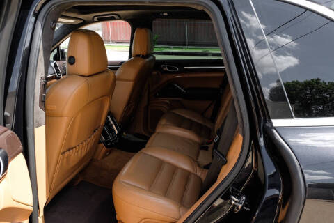 2012 Porsche Cayenne Turbo