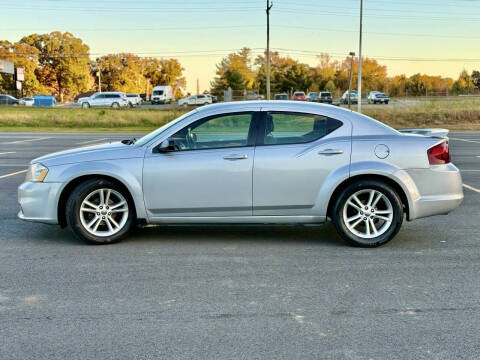 2012 Dodge Avenger SE