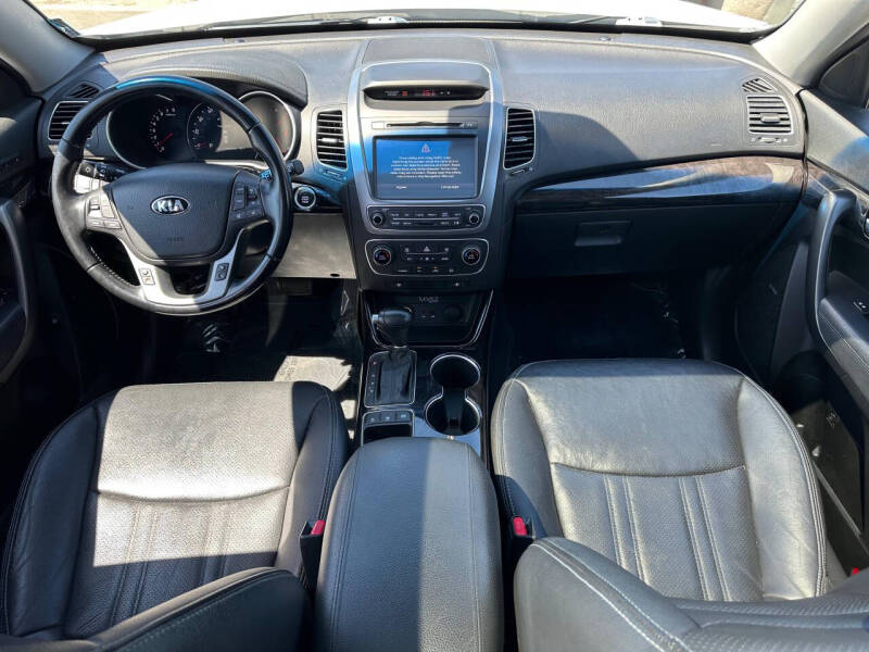 2014 Kia Sorento SX Limited