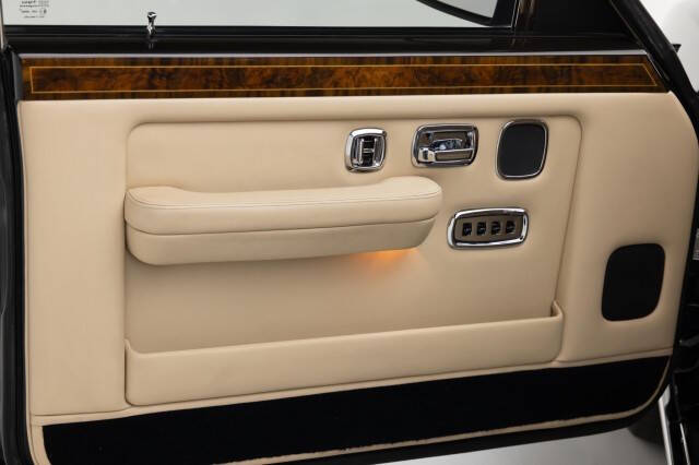 1997 Rolls-Royce Silver Dawn