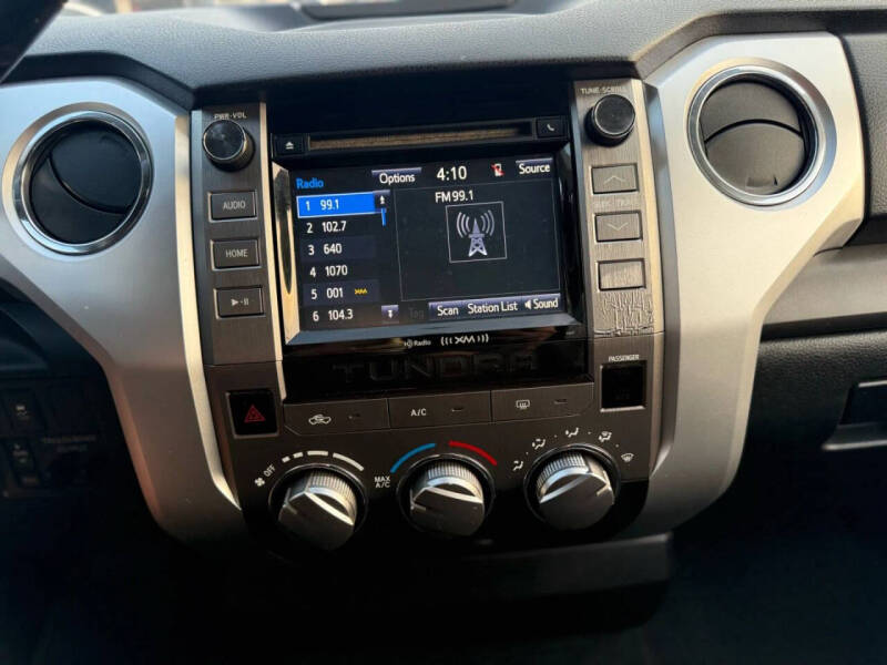 2016 Toyota Tundra SR5