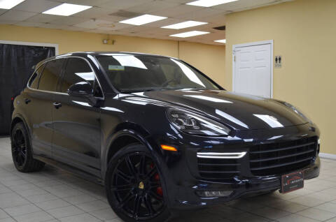 2016 Porsche Cayenne GTS