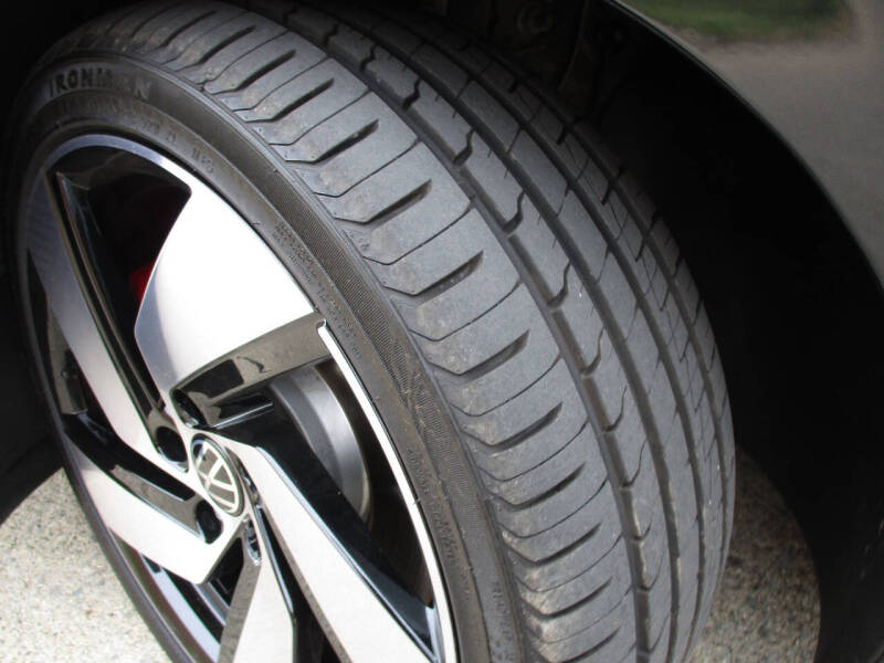 2023 Volkswagen Golf GTI S