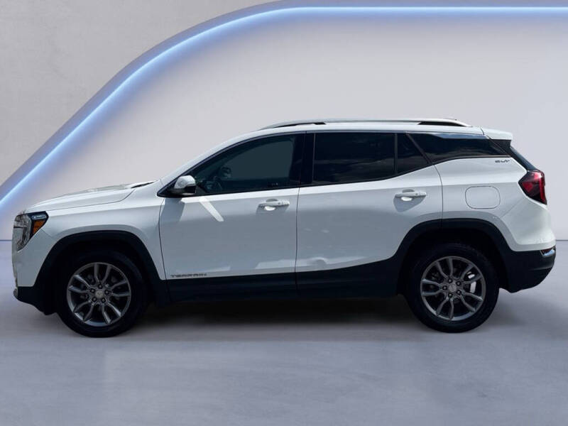 2022 GMC Terrain SLT