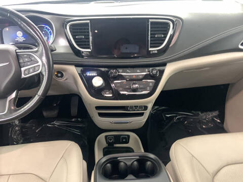 2021 Chrysler Pacifica Hybrid Touring L