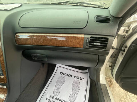 2004 Hyundai XG350 L