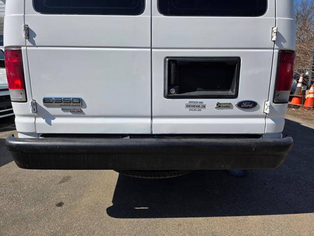2012 Ford E-Series E-350 SD