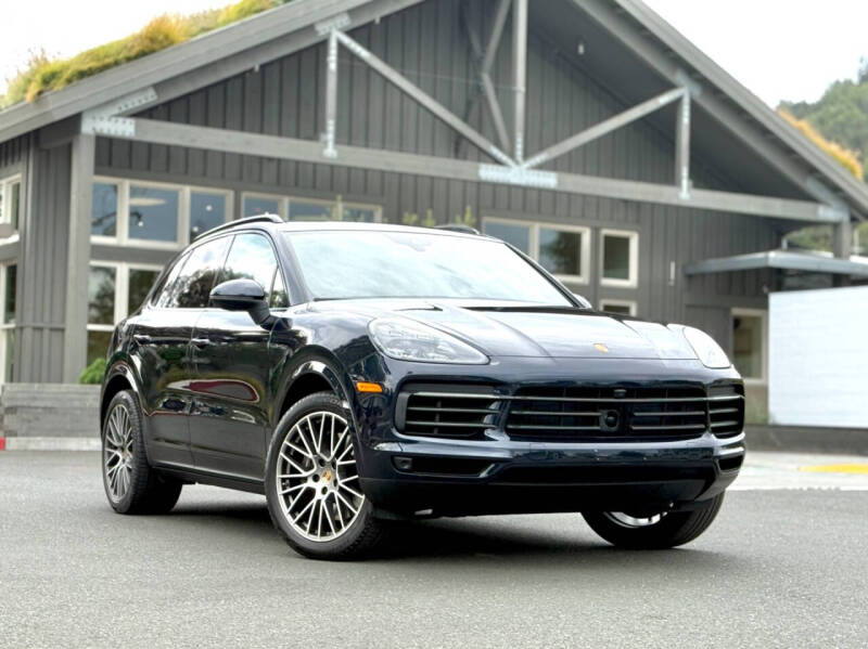 2022 Porsche Cayenne Platinum Edition