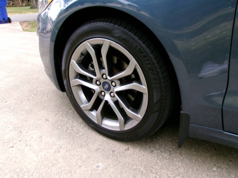 2019 Ford Fusion SEL